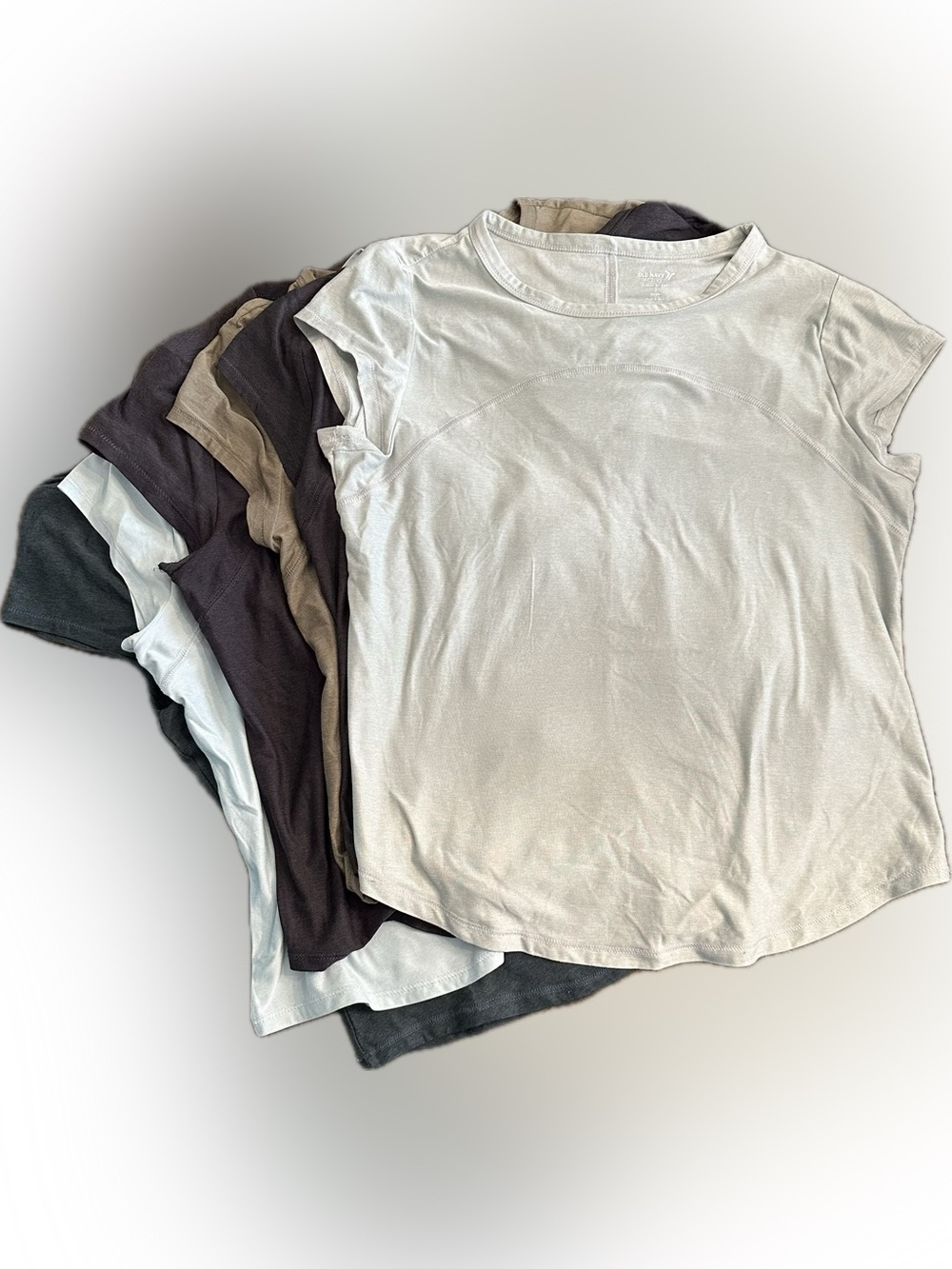 Old Navy Women's Active Short Sleeve Tee - bundle of 6